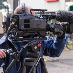 Kino niezależne: Jakie są wyzwania i zalety tworzenia filmów poza głównym nurtem przemysłu?